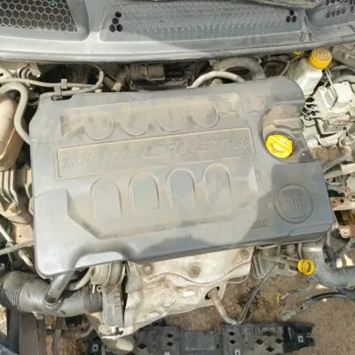 Fiat Bravo Motor Kapağı