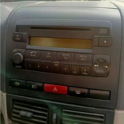 Fiat Palio Teyp Tuş Seti