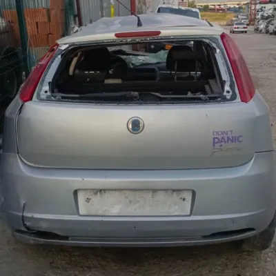 FİAT PUNTO BAGAJ KAPAĞI GRİ RENK